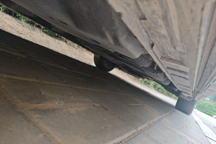 Used Toyota Vellfire 2024 Crown Dual-Engine 2.5L Ultimate Edition Chassis Front Left