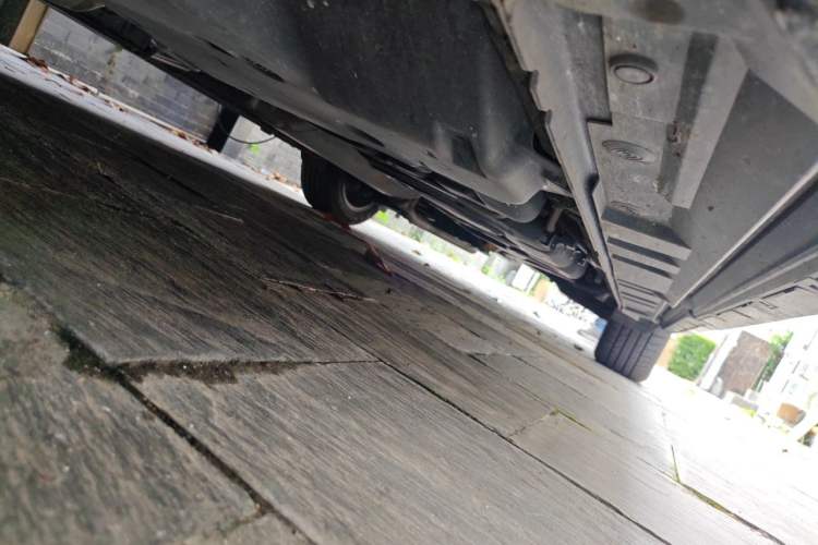 Used Toyota Vellfire 2024 Crown Dual-Engine 2.5L Supreme Executive Edition Chassis Front Left