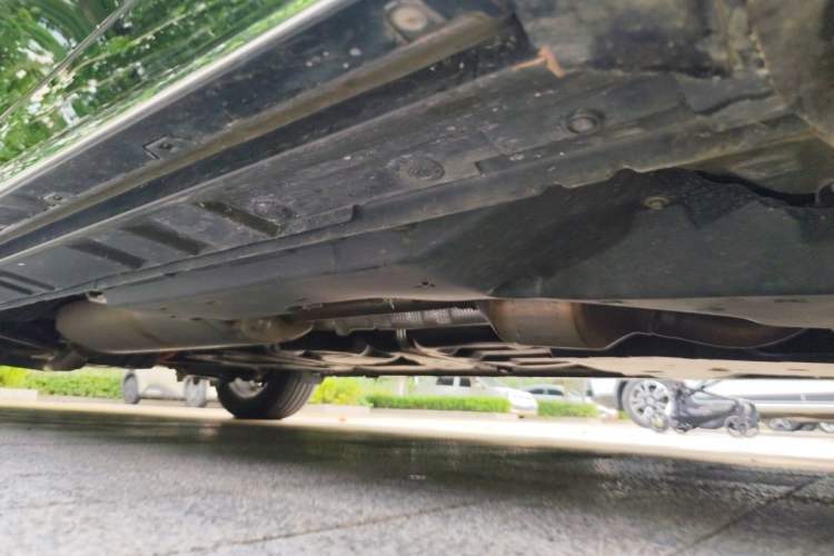 Used Toyota Vellfire 2024 Crown Dual-Engine 2.5L Ultimate Edition Chassis Front Right