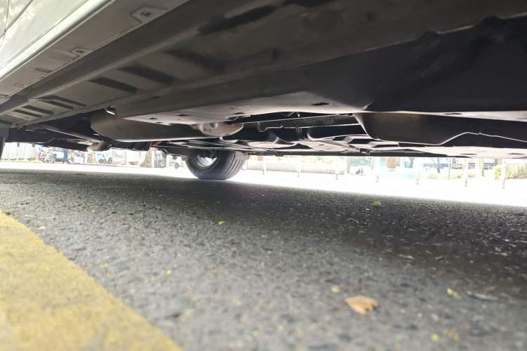 Used Toyota Vellfire 2024 Crown Dual-Engine 2.5L Ultimate Edition Chassis Front Right