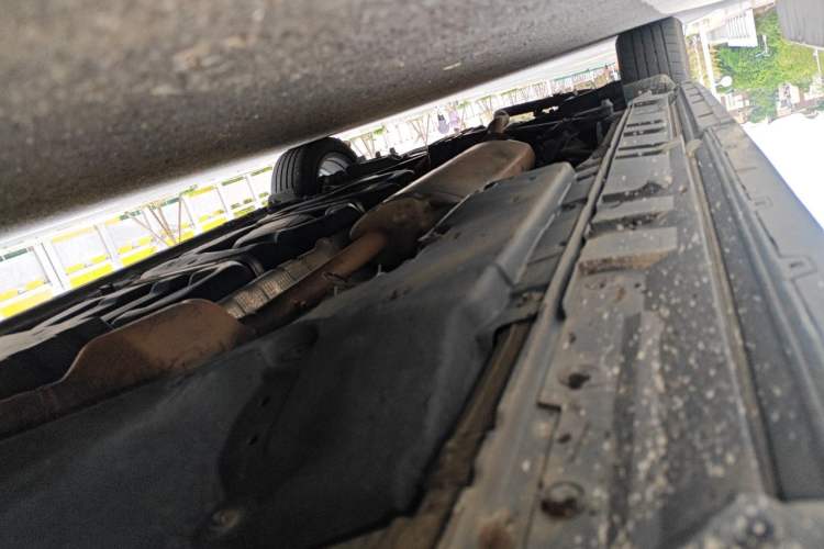 Used Toyota Vellfire 2024 Crown Dual-Engine 2.5L Supreme Executive Edition Chassis Front Right