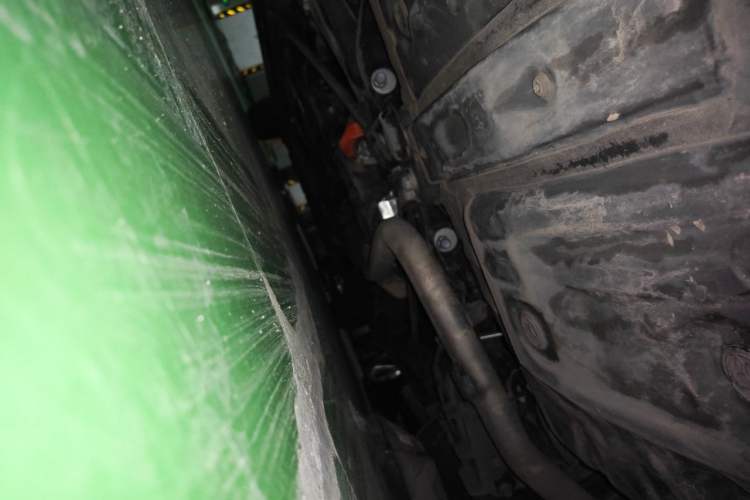 Used Toyota Vellfire 2024 Crown Dual-Engine 2.5L Supreme Executive Edition Chassis Rear