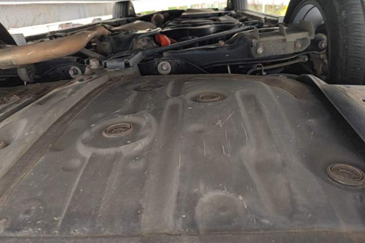 Used Toyota Vellfire 2024 Crown Dual-Engine 2.5L Supreme Executive Edition Chassis Rear