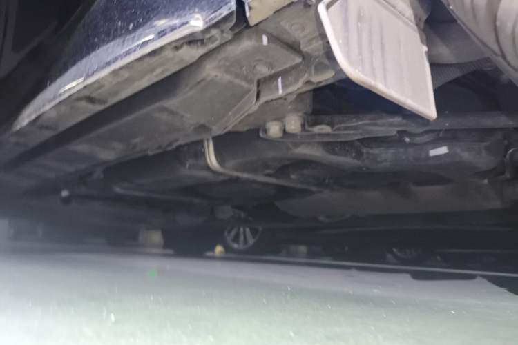 Used Toyota Vellfire 2024 Crown Dual-Engine 2.5L Supreme Executive Edition Chassis Rear Left