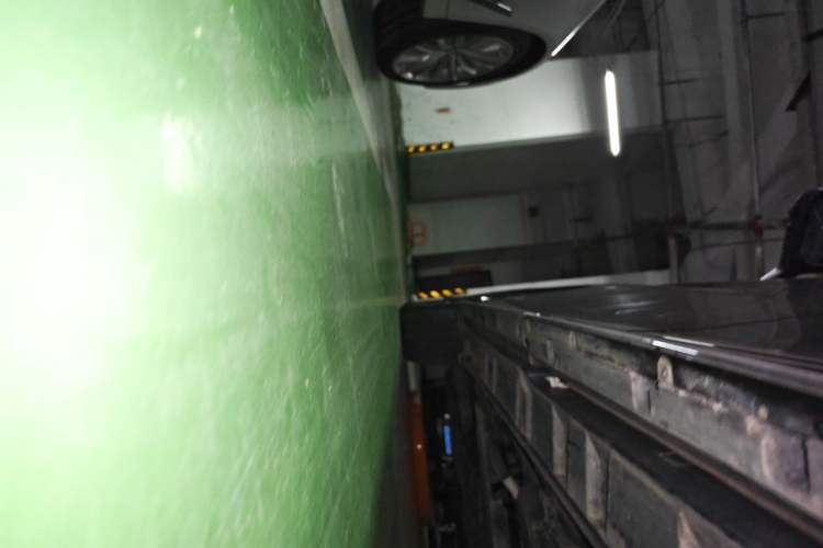 Used Toyota Vellfire 2024 Crown Dual-Engine 2.5L Supreme Executive Edition Chassis Rear Left