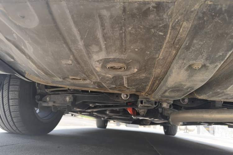 Used Toyota Vellfire 2024 Crown Dual-Engine 2.5L Supreme Executive Edition Chassis Rear