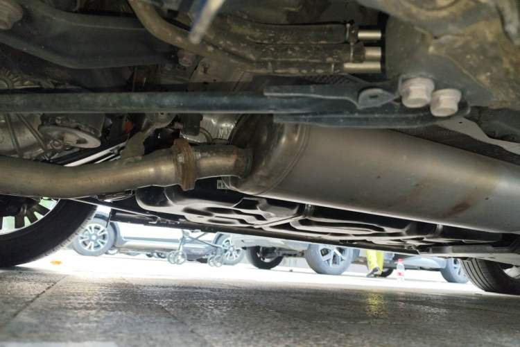 Used Toyota Vellfire 2024 Crown Dual-Engine 2.5L Ultimate Edition Chassis Rear Right