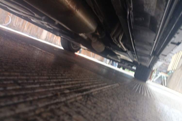 Used Toyota Vellfire 2024 Crown Dual-Engine 2.5L Supreme Executive Edition Chassis Rear Right