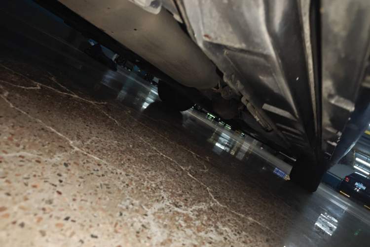Used Toyota Vellfire 2024 Crown Dual-Engine 2.5L Ultimate Edition Chassis Rear Right