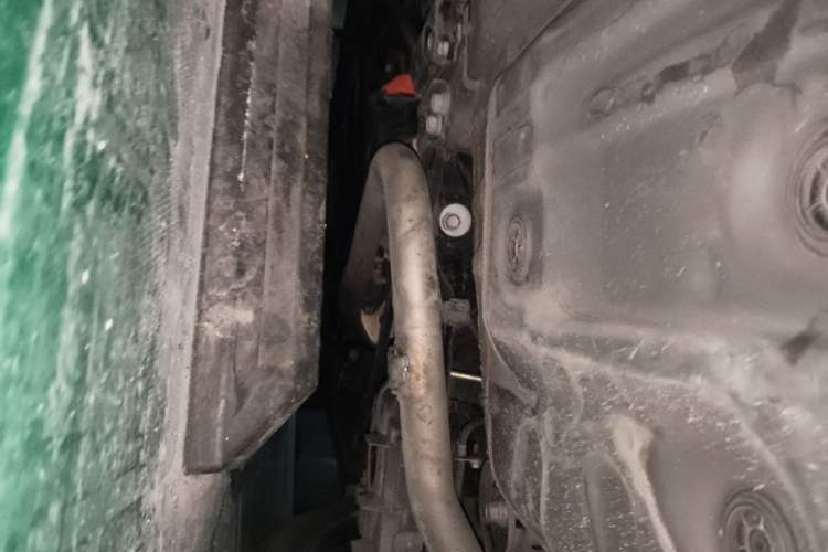 Used Toyota Vellfire 2024 Crown Dual-Engine 2.5L Ultimate Edition Chassis Rear