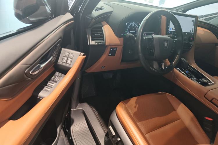 Used Toyota Vellfire 2024 Crown Dual-Engine 2.5L Supreme Executive Edition Driver Seat