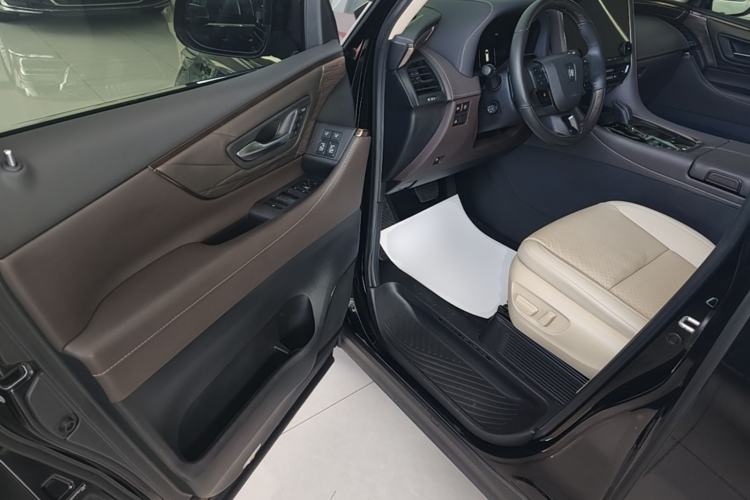 Used Toyota Vellfire 2024 Crown Dual-Engine 2.5L Supreme Executive Edition Driver Seat