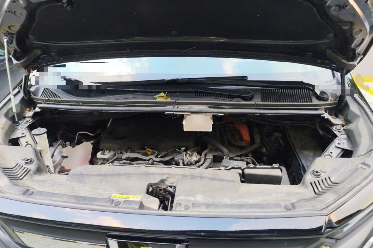 Used Toyota Vellfire 2024 Crown Dual-Engine 2.5L Ultimate Edition Engine Bay