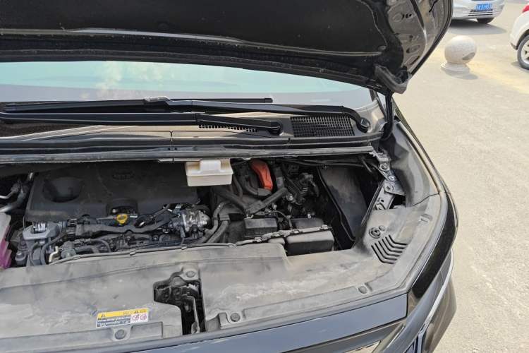 Used Toyota Vellfire 2024 Crown Dual-Engine 2.5L Supreme Executive Edition Engine Bay Left