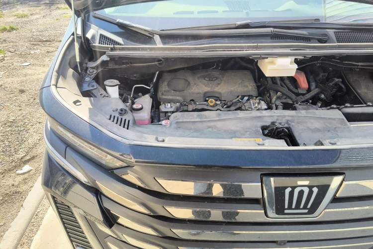 Used Toyota Vellfire 2024 Crown Dual-Engine 2.5L Ultimate Edition Engine Bay Right