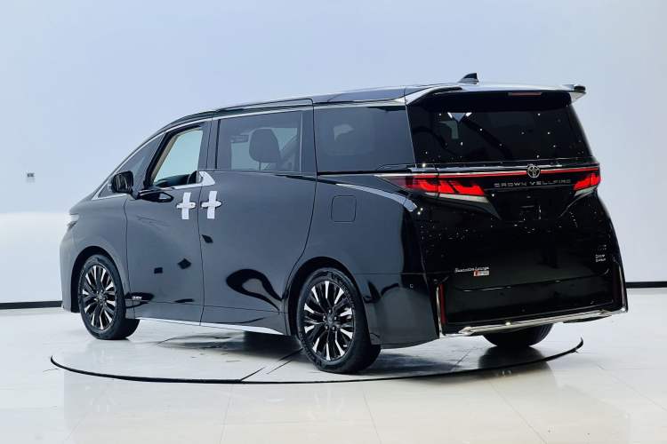 Used Toyota Vellfire 2024 Crown Dual-Engine 2.5L Ultimate Edition Exterior 3