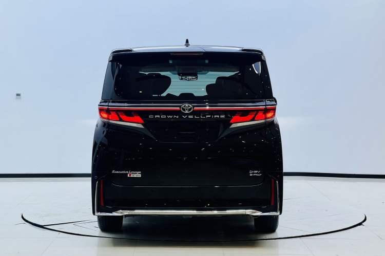 Used Toyota Vellfire 2024 Crown Dual-Engine 2.5L Ultimate Edition Exterior 4