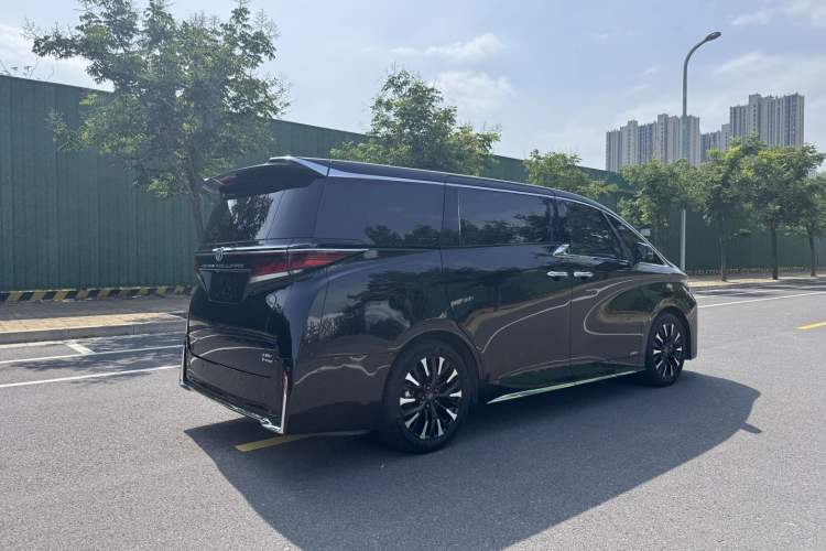 Used Toyota Vellfire 2024 Crown Dual-Engine 2.5L Supreme Executive Edition Exterior 6