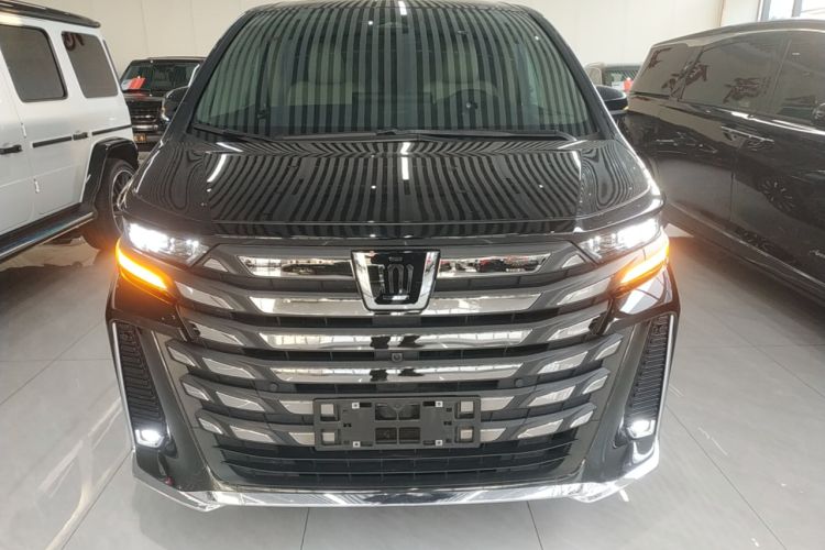 Used Toyota Vellfire 2024 Crown Dual-Engine 2.5L Supreme Executive Edition Front