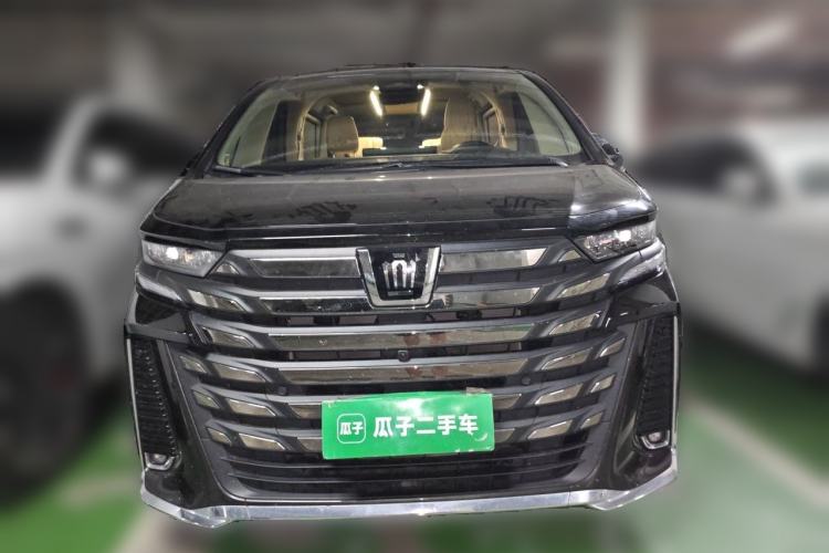Used Toyota Vellfire 2024 Crown Dual-Engine 2.5L Supreme Executive Edition Front