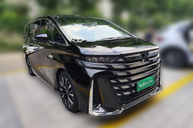 Used Toyota Vellfire 2024 Crown Dual-Engine 2.5L Ultimate Edition Front Right 45 Deg