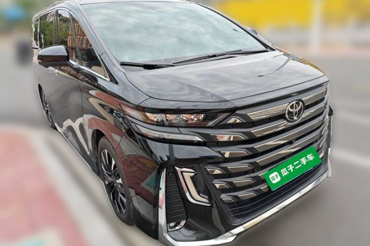 Used Toyota Vellfire 2024 Crown Dual-Engine 2.5L Supreme Executive Edition Front Right 45 Deg