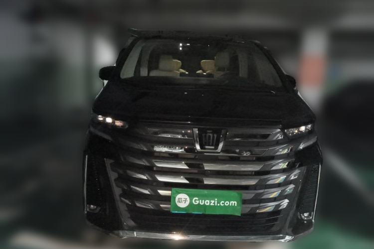 Used Toyota Vellfire 2024 Crown Dual-Engine 2.5L Ultimate Edition Front
