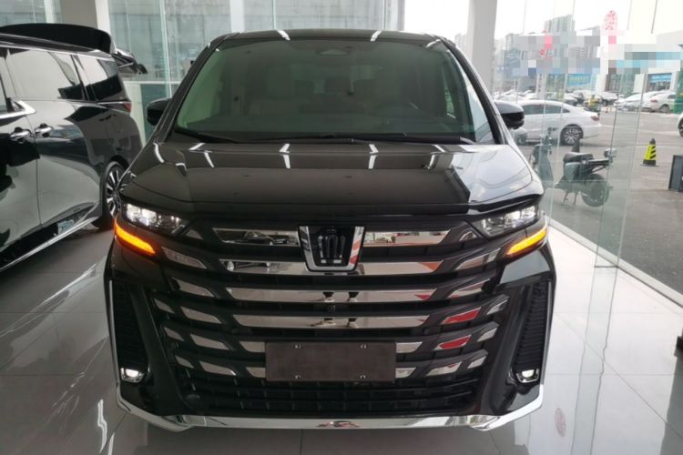 Used Toyota Vellfire 2024 Crown Dual-Engine 2.5L Ultimate Edition Front