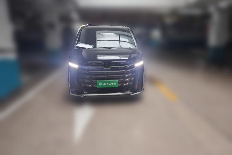 Used Toyota Vellfire 2024 Crown Dual-Engine 2.5L Ultimate Edition Front