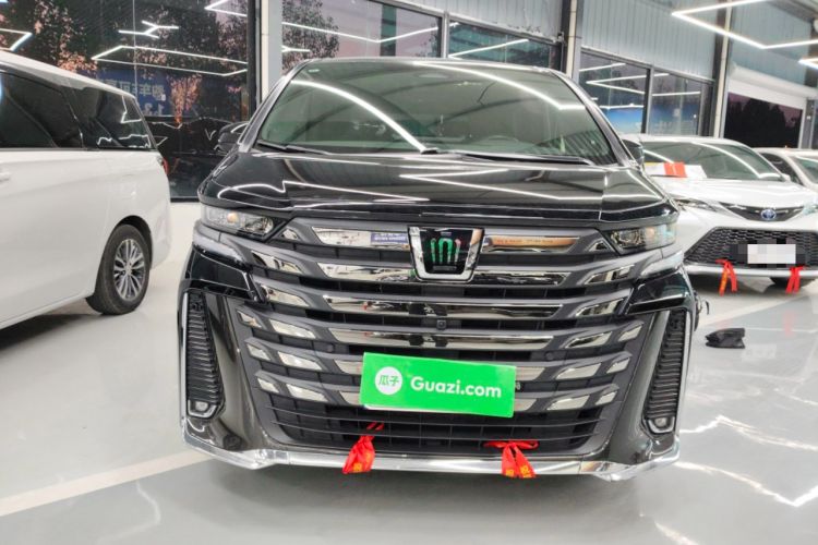 Used Toyota Vellfire 2024 Crown Dual-Engine 2.5L Ultimate Edition Front