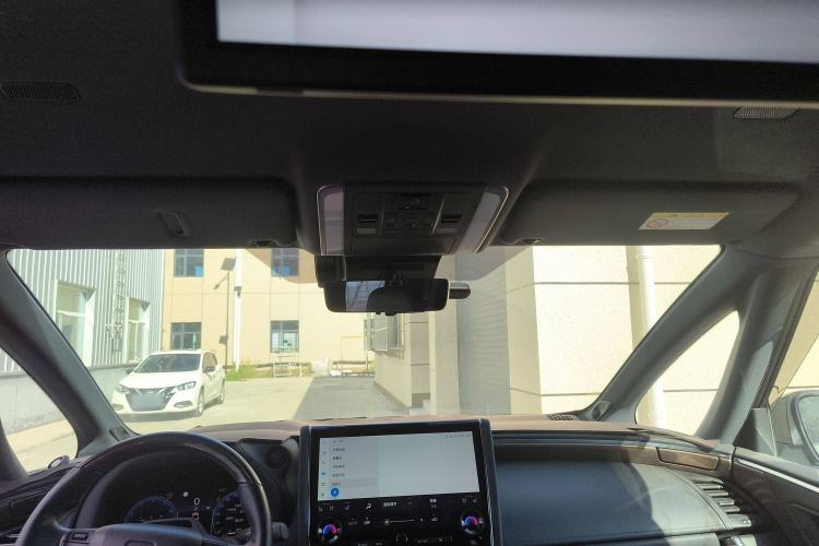 Used Toyota Vellfire 2024 Crown Dual-Engine 2.5L Ultimate Edition Headliner