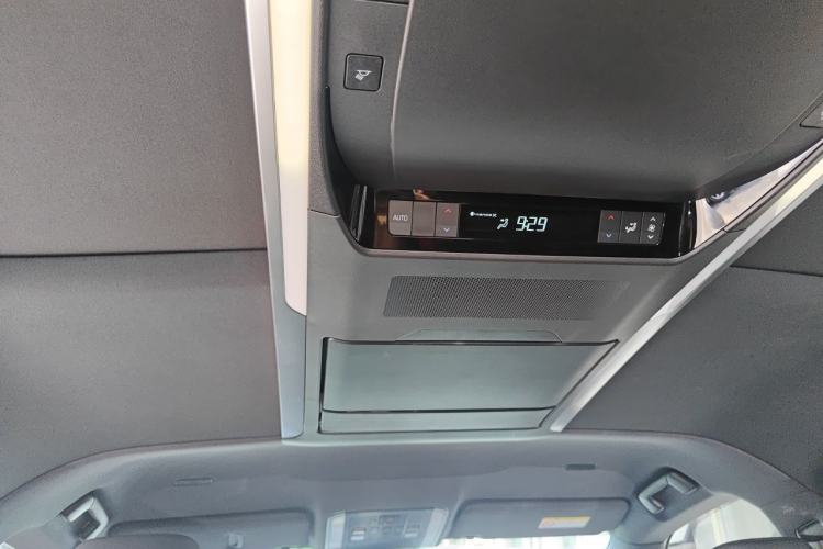 Used Toyota Vellfire 2024 Crown Dual-Engine 2.5L Supreme Executive Edition Headliner
