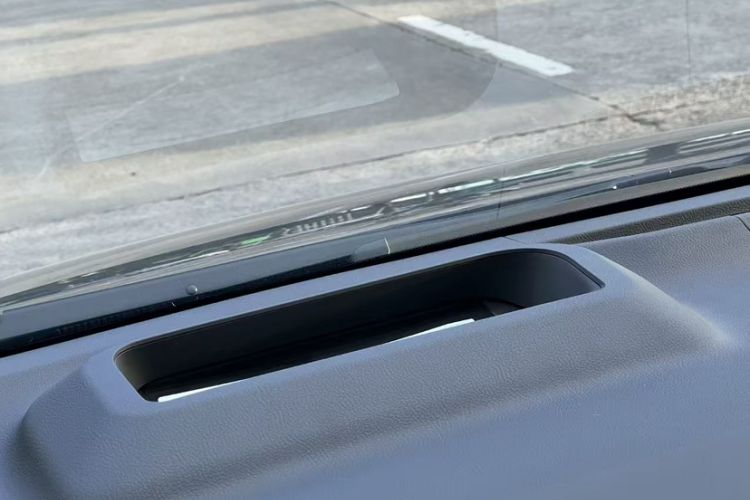 Used Toyota Vellfire 2024 Crown Dual-Engine 2.5L Ultimate Edition Interior 5