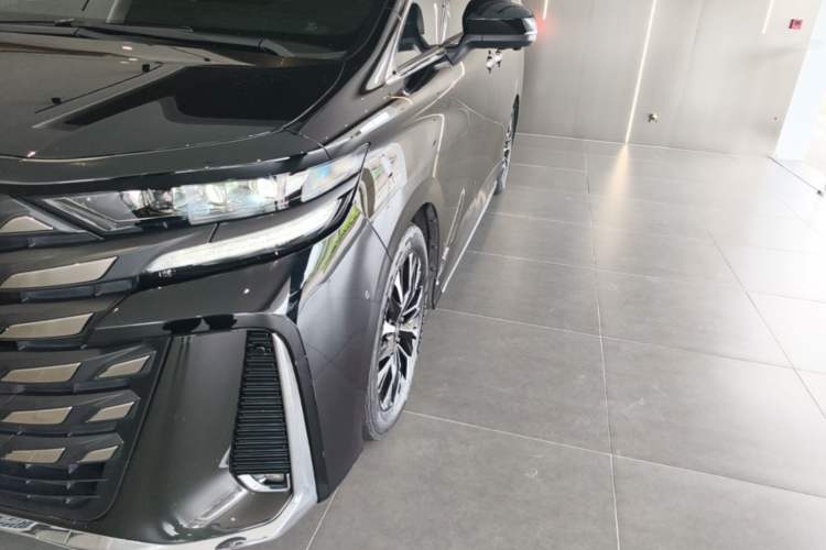 Used Toyota Vellfire 2024 Crown Dual-Engine 2.5L Ultimate Edition Left Front Headlight