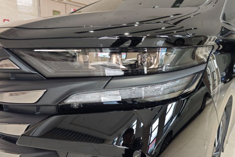 Used Toyota Vellfire 2024 Crown Dual-Engine 2.5L Ultimate Edition Left Front Headlight