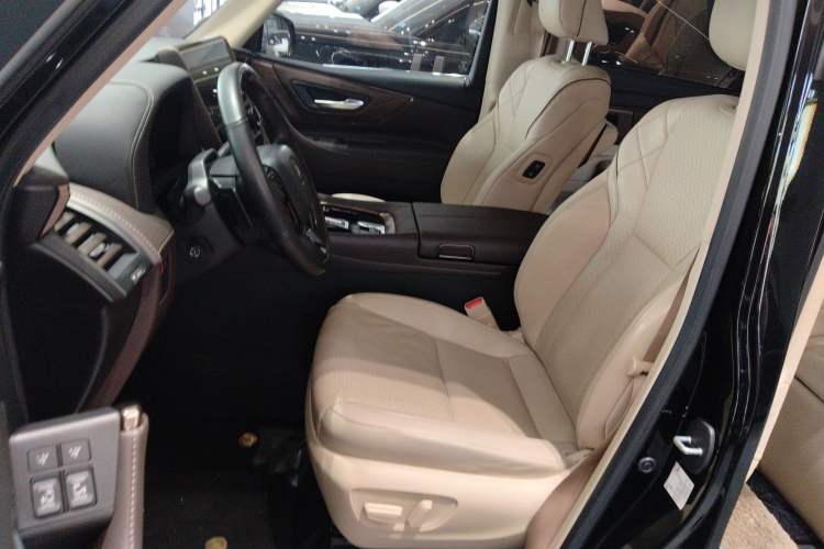 Used Toyota Vellfire 2024 Crown Dual-Engine 2.5L Ultimate Edition Left Front Seat