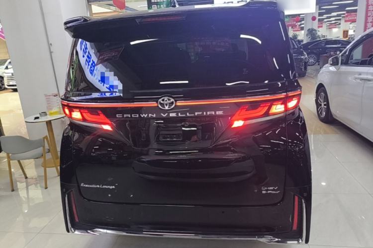 Used Toyota Vellfire 2024 Crown Dual-Engine 2.5L Supreme Executive Edition Rear