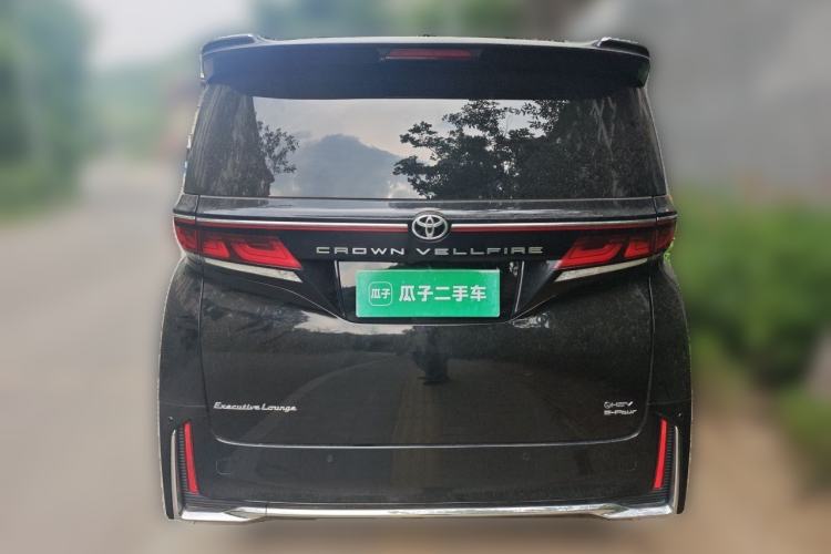 Used Toyota Vellfire 2024 Crown Dual-Engine 2.5L Ultimate Edition Rear