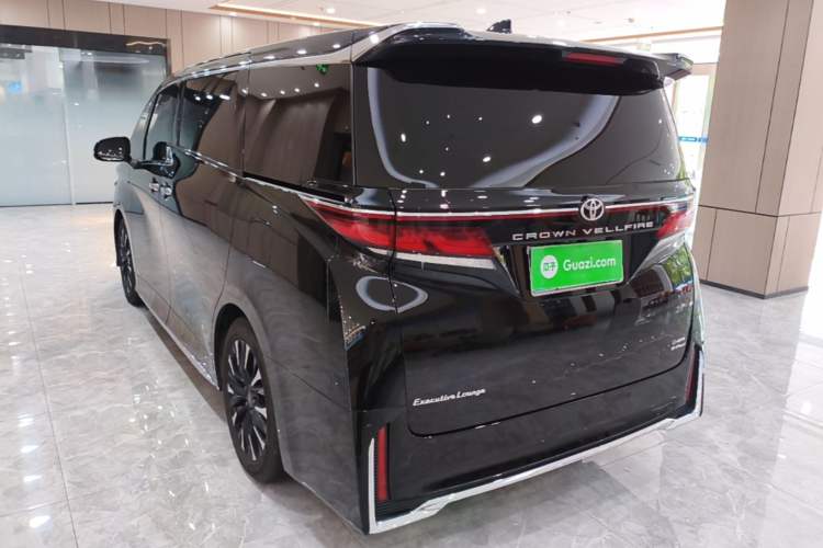 Used Toyota Vellfire 2024 Crown Dual-Engine 2.5L Supreme Executive Edition Rear Left 45 Deg