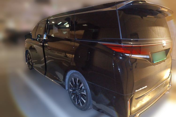 Used Toyota Vellfire 2024 Crown Dual-Engine 2.5L Ultimate Edition Rear Left 45 Deg