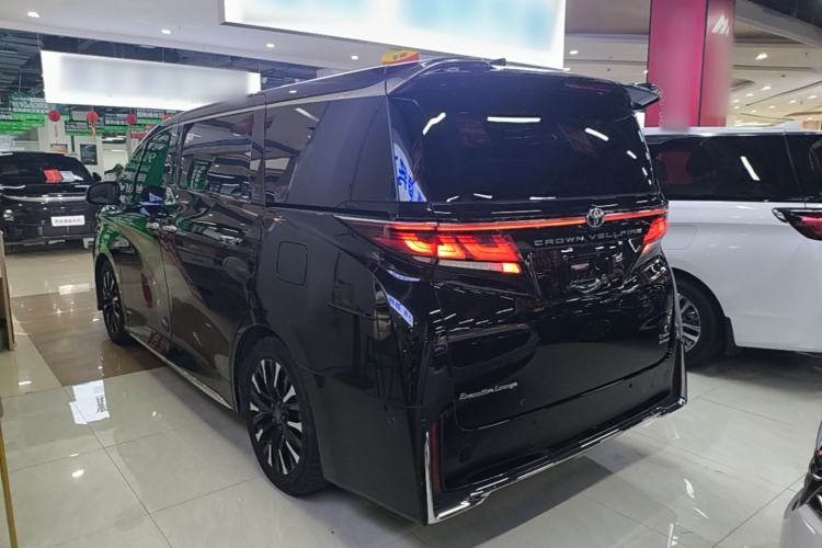 Used Toyota Vellfire 2024 Crown Dual-Engine 2.5L Supreme Executive Edition Rear Left 45 Deg