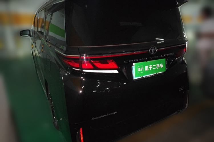 Used Toyota Vellfire 2024 Crown Dual-Engine 2.5L Supreme Executive Edition Rear Left 45 Deg