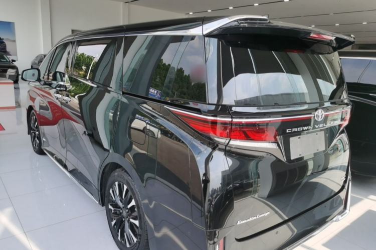 Used Toyota Vellfire 2024 Crown Dual-Engine 2.5L Ultimate Edition Rear Left 45 Deg