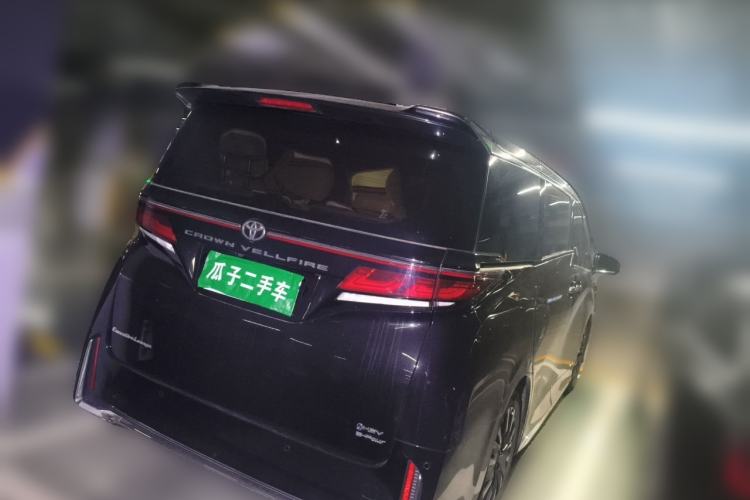 Used Toyota Vellfire 2024 Crown Dual-Engine 2.5L Supreme Executive Edition Rear Right 45 Deg