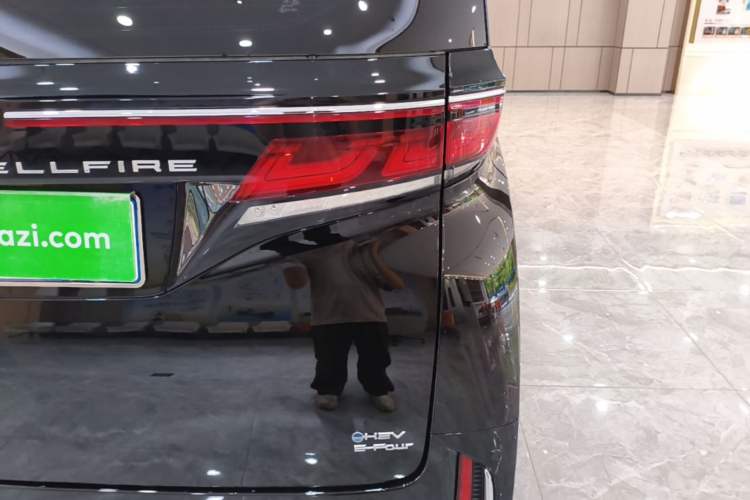 Used Toyota Vellfire 2024 Crown Dual-Engine 2.5L Supreme Executive Edition Right Rear Taillight