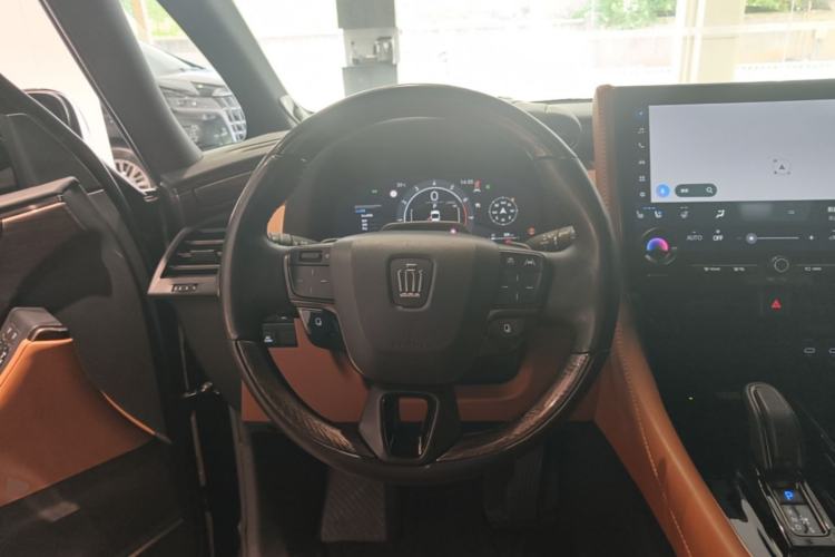 Used Toyota Vellfire 2024 Crown Dual-Engine 2.5L Supreme Executive Edition Steering Wheel
