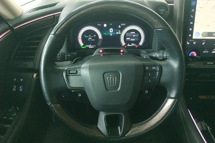 Used Toyota Vellfire 2024 Crown Dual-Engine 2.5L Ultimate Edition Steering Wheel