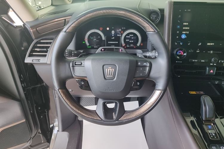 Used Toyota Vellfire 2024 Crown Dual-Engine 2.5L Supreme Executive Edition Steering Wheel