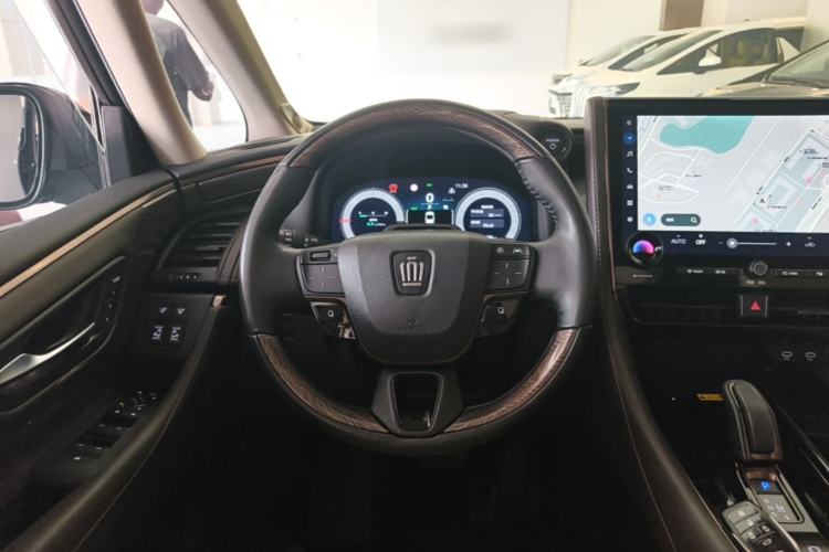 Used Toyota Vellfire 2024 Crown Dual-Engine 2.5L Ultimate Edition Steering Wheel