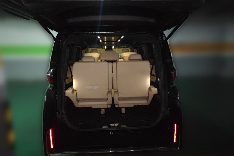 Used Toyota Vellfire 2024 Crown Dual-Engine 2.5L Supreme Executive Edition Trunk